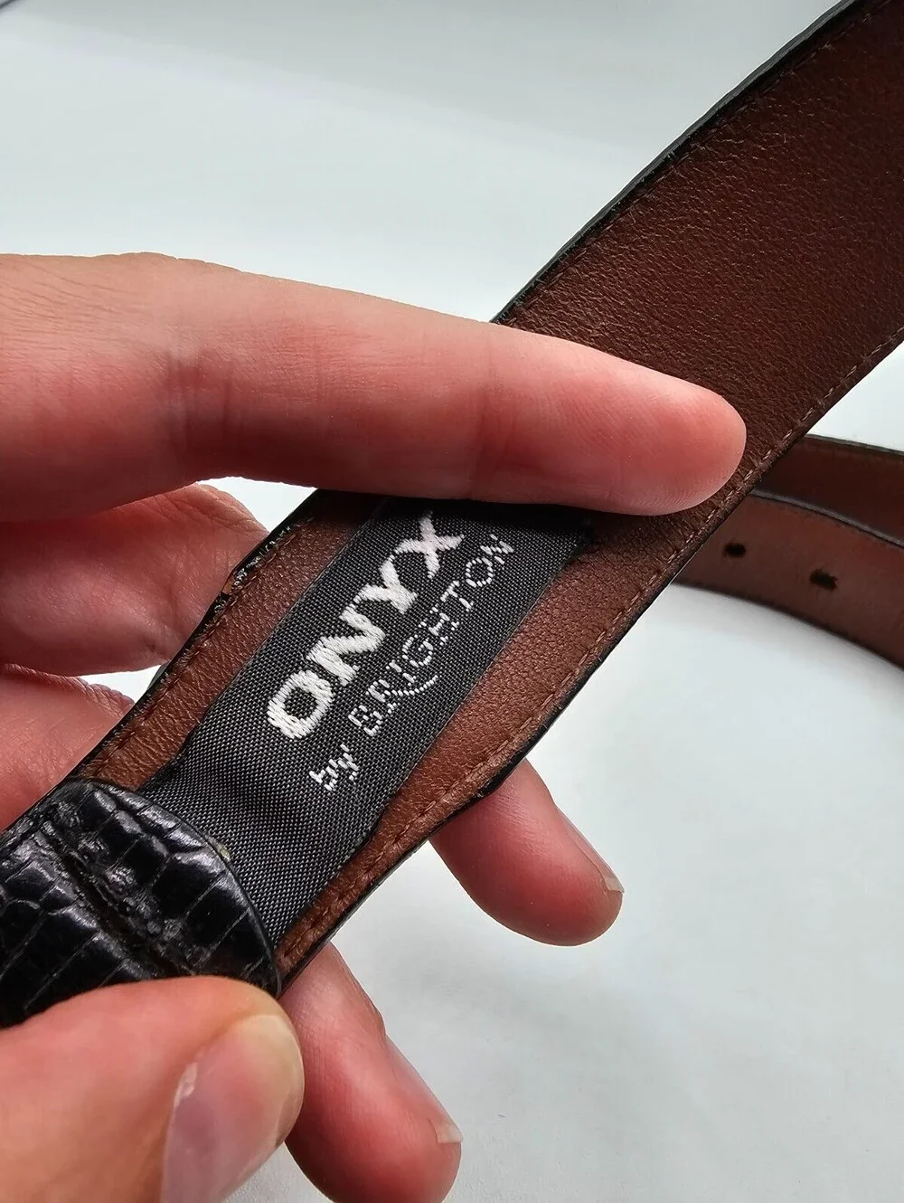 Vintage 1990's Onyx by Brighton Sz 42 2 Tone Black Brown Leather Western Belt